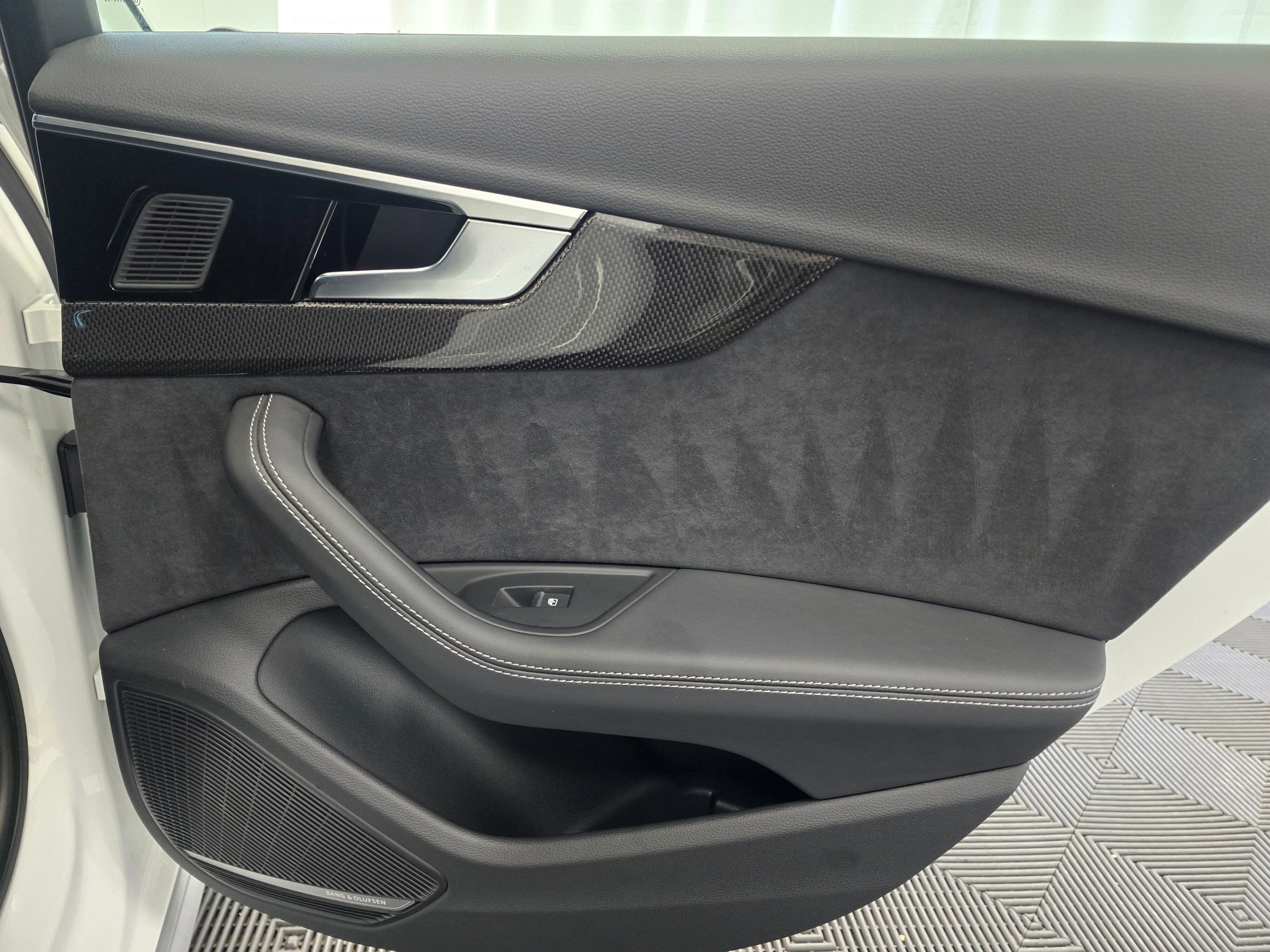 Used 2023 Audi S4 Premium Plus w/ Premium Plus Package image 25