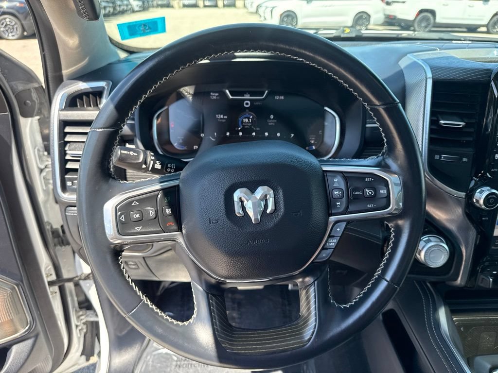 Used 2023 RAM 1500 Limited AWD/4WD image 10