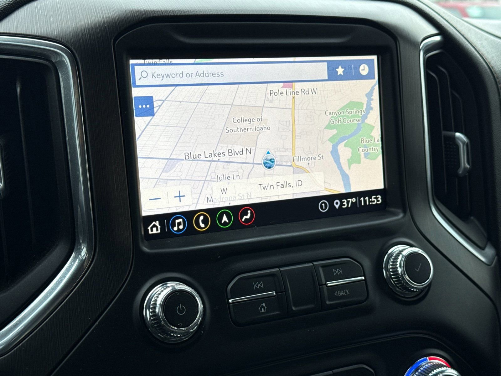 Used 2020 GMC Sierra 2500 AT4 w/ Technology Package image 22