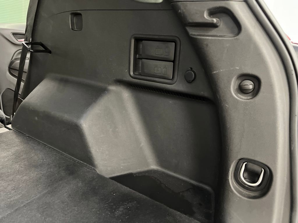 Used 2020 Chevrolet Equinox LT image 31