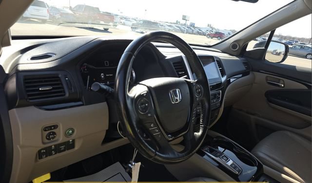 Used 2020 Honda Ridgeline RTL-E image 16