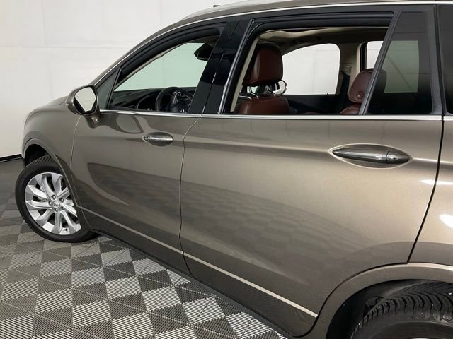 Used 2016 Buick Envision Premium AWD/4WD image 37