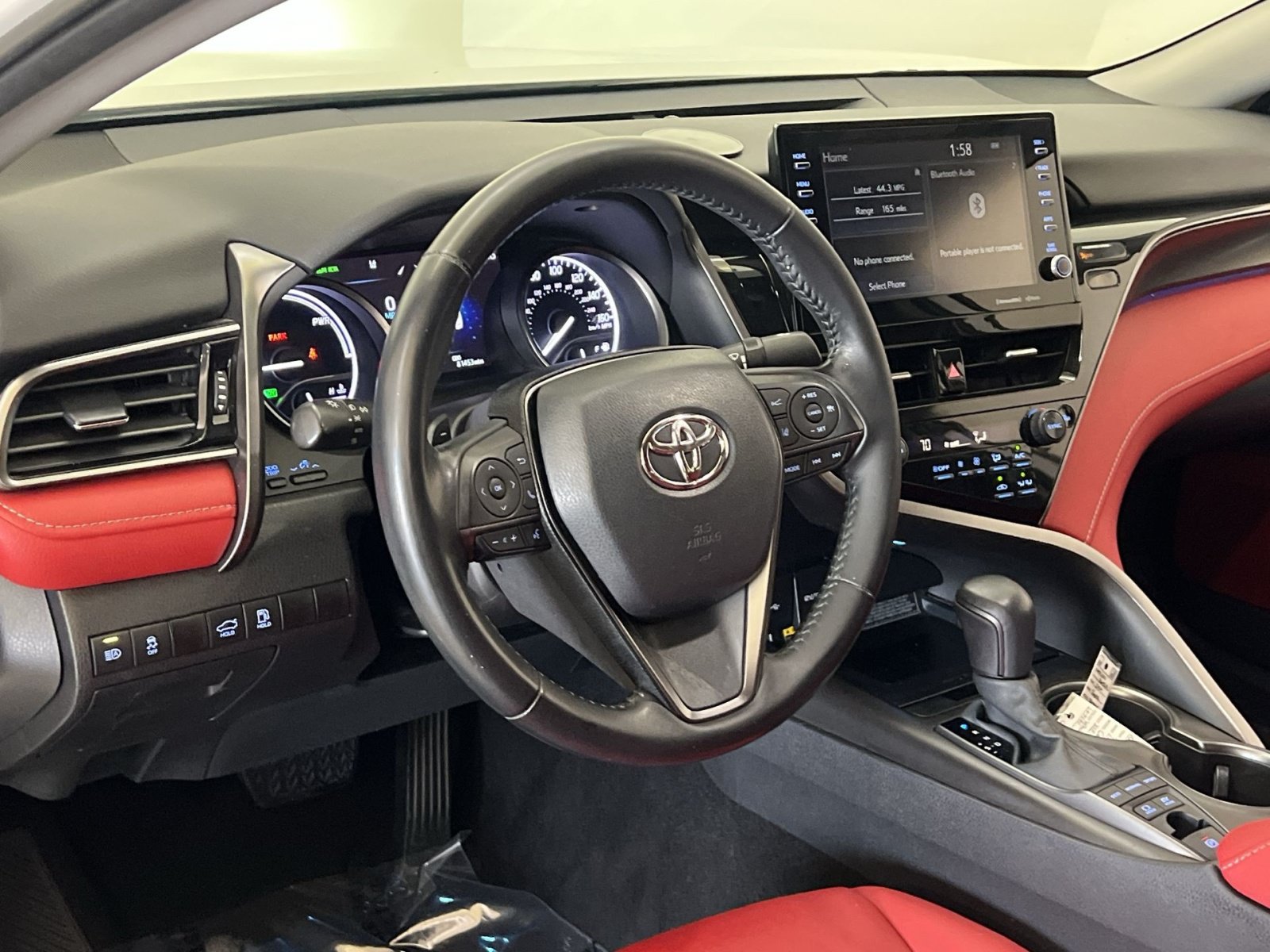 Used 2021 Toyota Camry XSE FWD image 15
