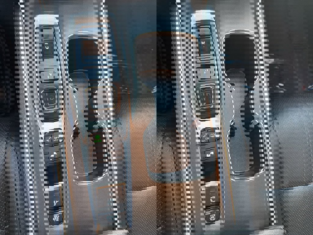 Used 2019 Honda Accord Touring image 16