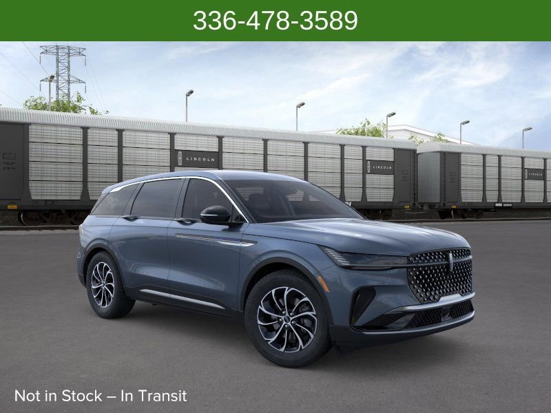 New 2026 Lincoln Nautilus Premier AWD/4WD image 7