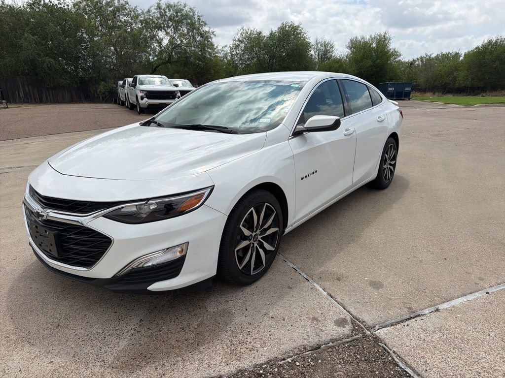 Used 2024 Chevrolet Malibu RS image 1