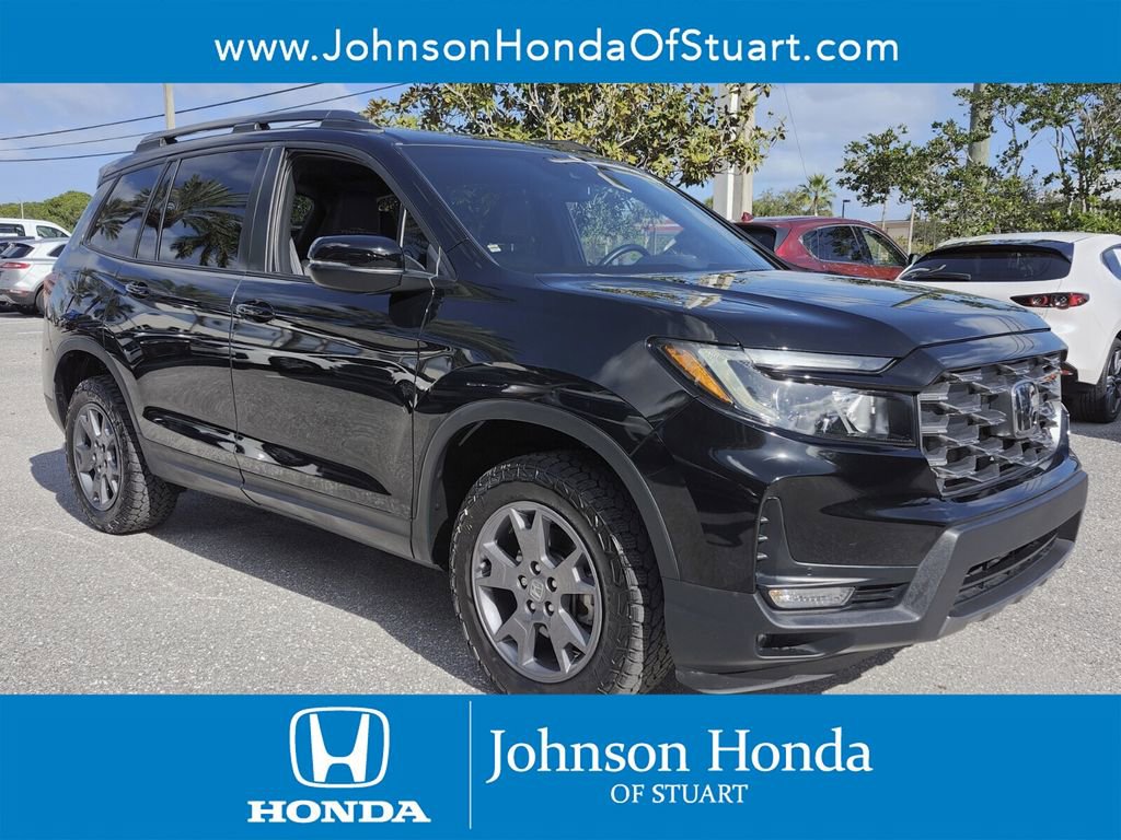 Certified 2024 Honda Passport TrailSport image 1