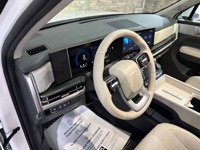 Used 2024 Hyundai Santa Fe SEL AWD/4WD image 28