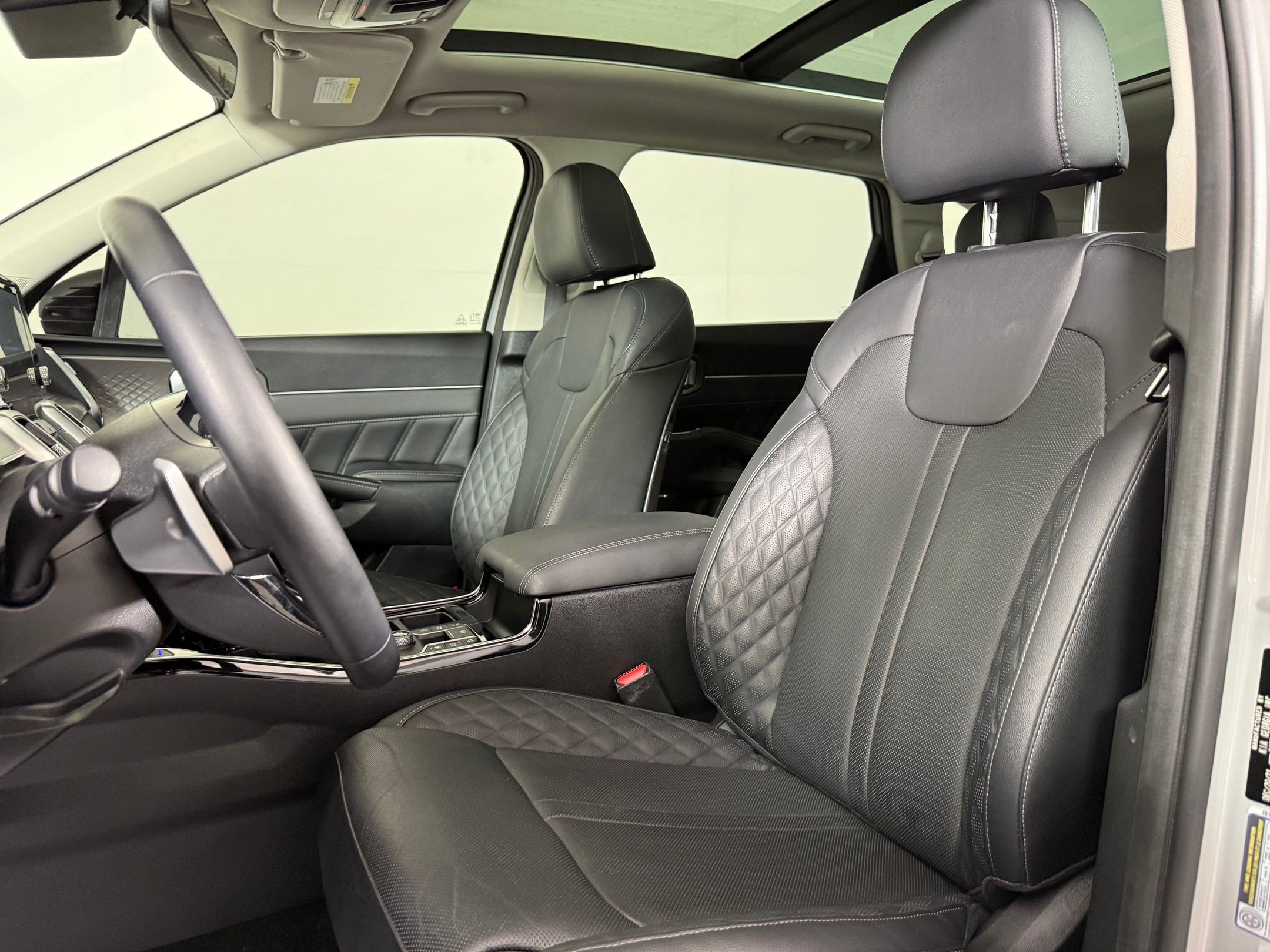 Used 2022 Kia Sorento SX FWD image 5