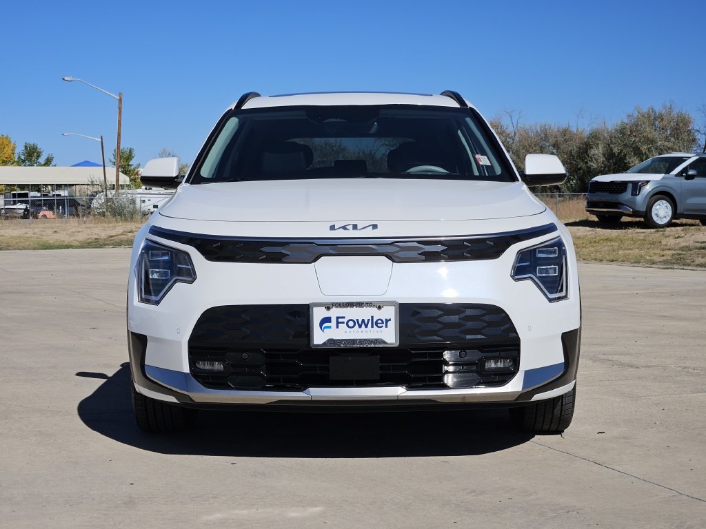 Certified 2024 Kia Niro Wave FWD image 3