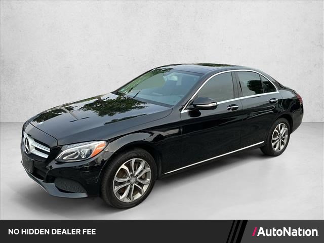 Used 2015 Mercedes-Benz C 300 4MATIC Sedan image 1