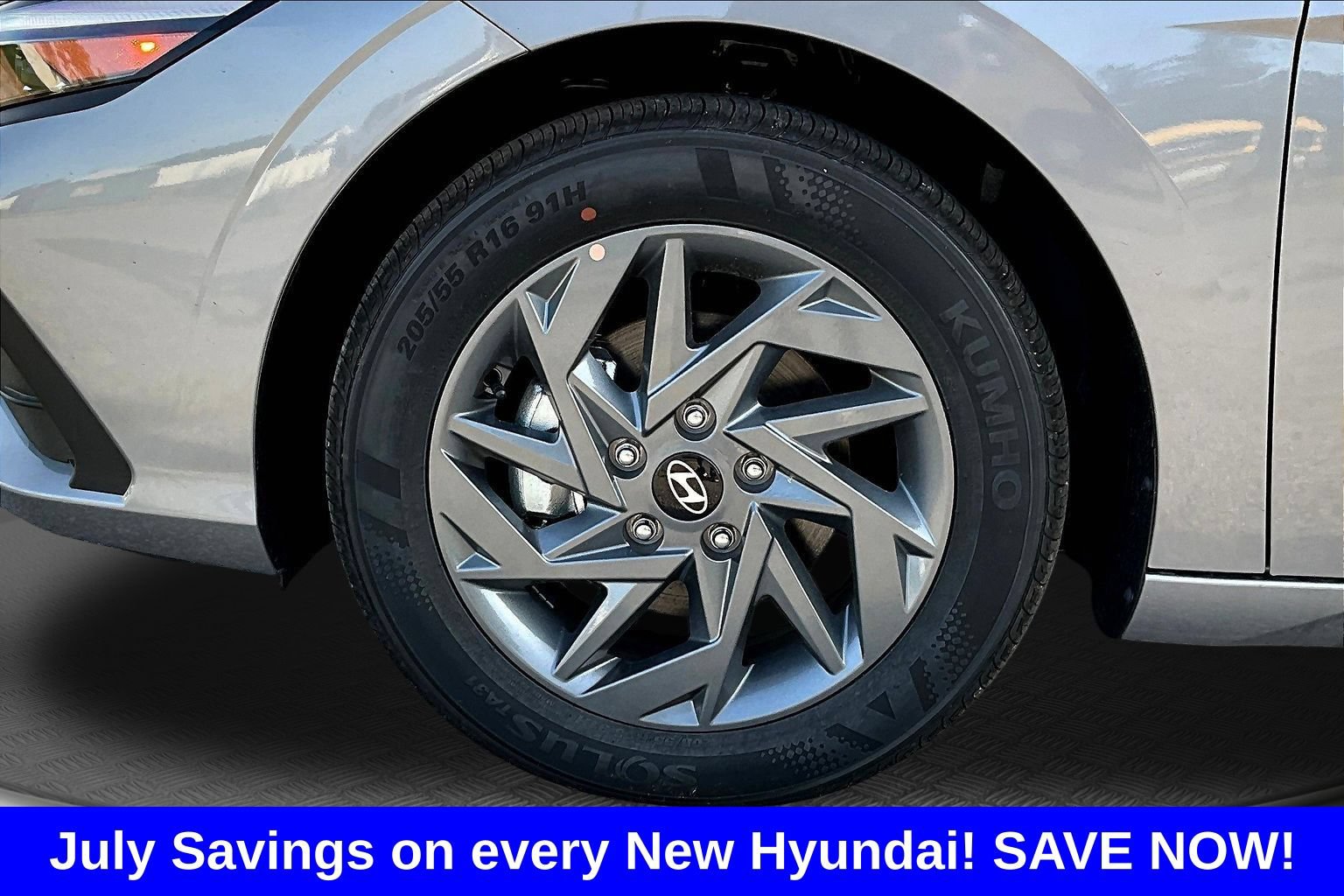 New 2026 Hyundai Elantra Hybrid FWD image 17