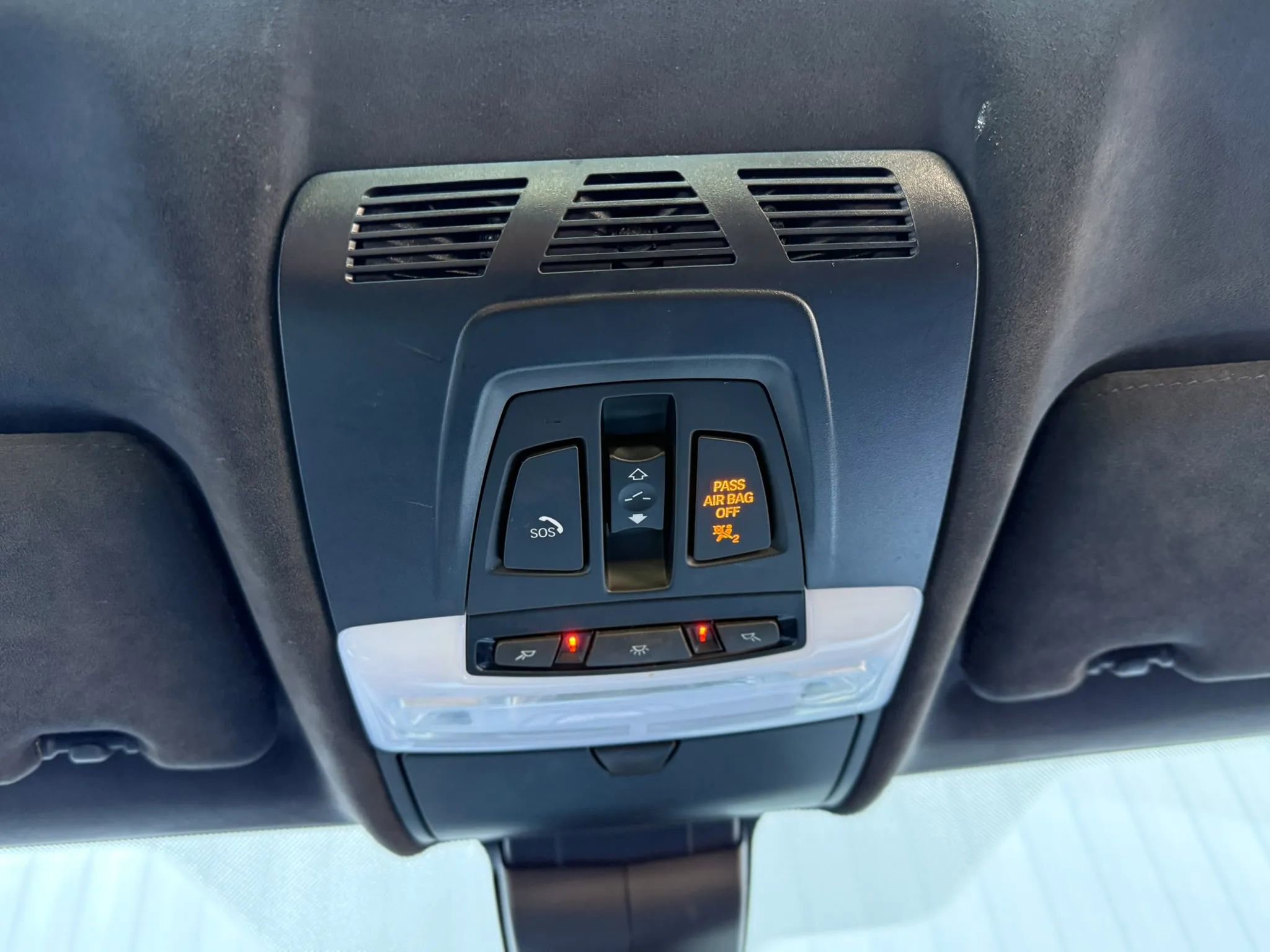 Used 2017 BMW X6 M image 25