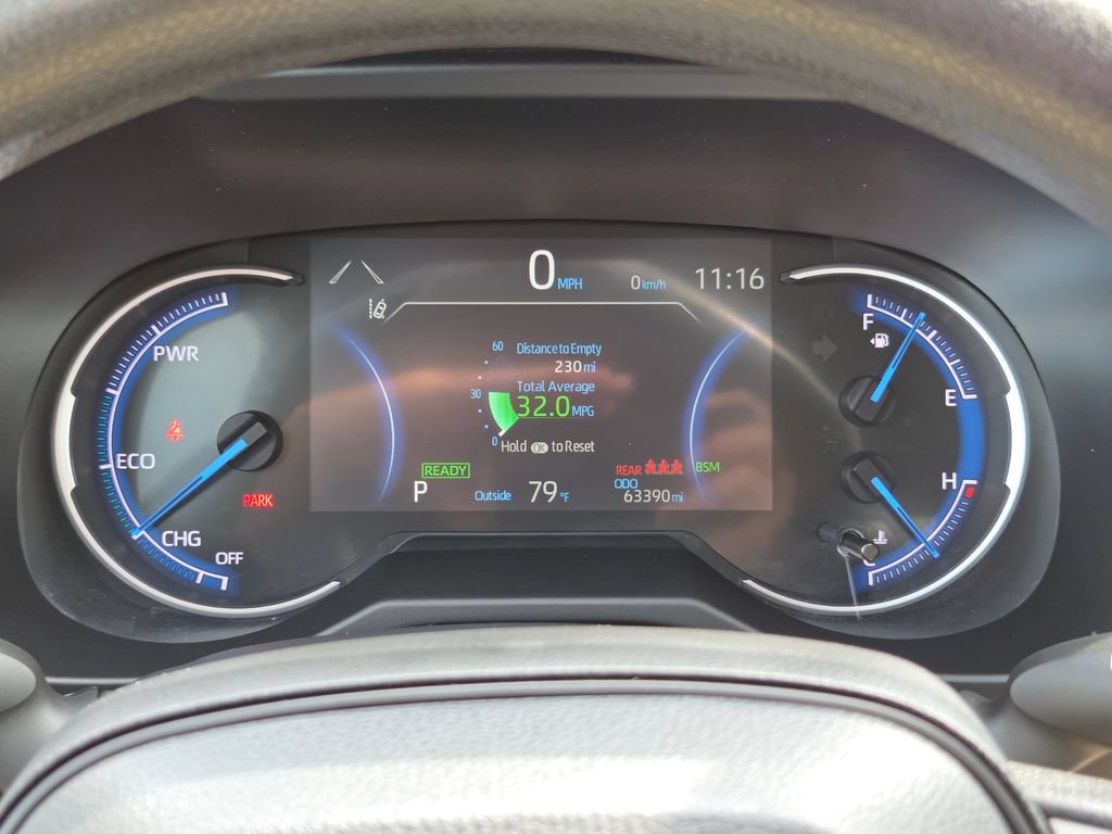 Used 2023 Toyota RAV4 XLE AWD/4WD image 32