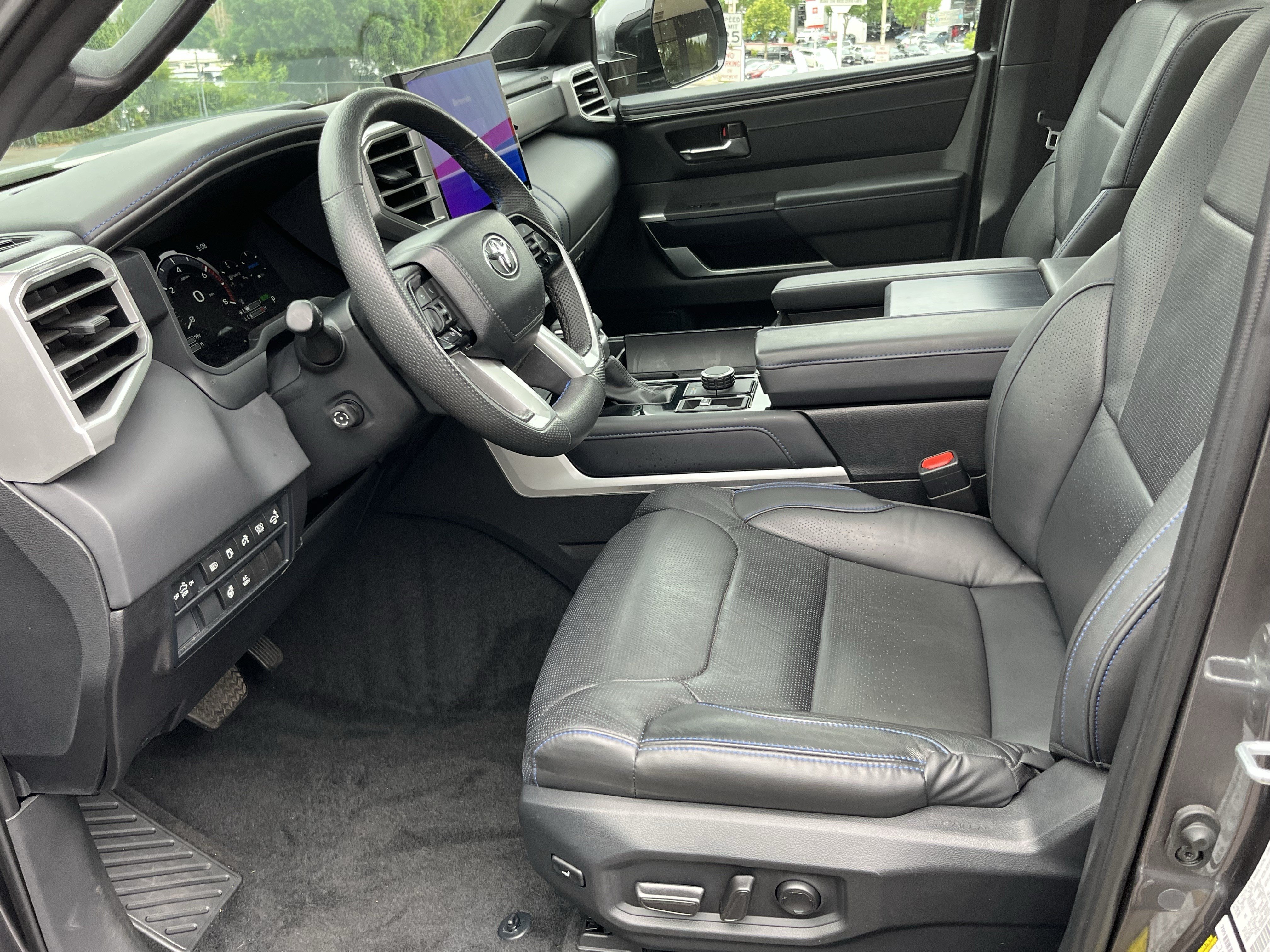 Certified 2024 Toyota Tundra Platinum AWD/4WD image 11