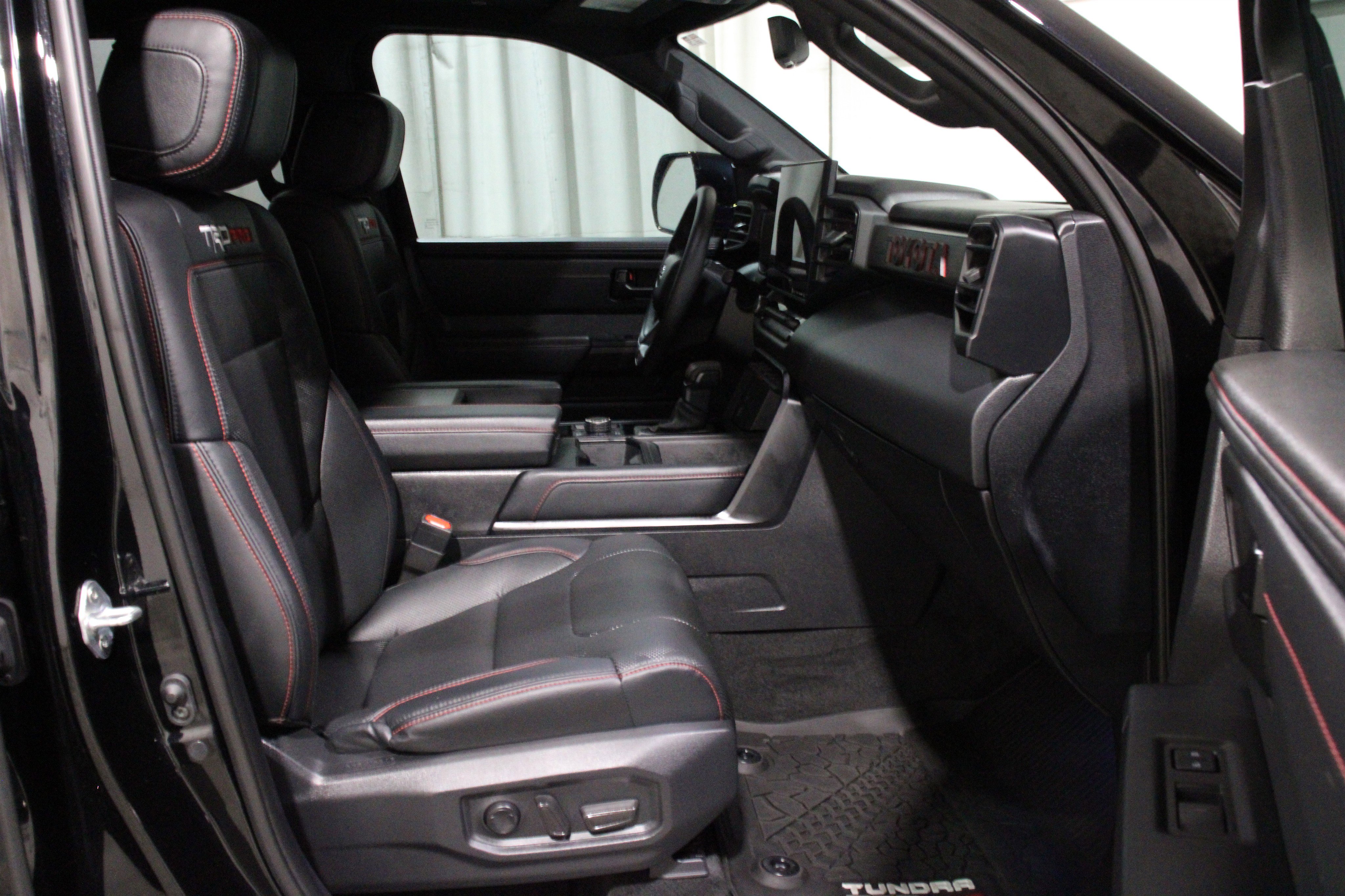 Used 2024 Toyota Tundra TRD Pro AWD/4WD image 26