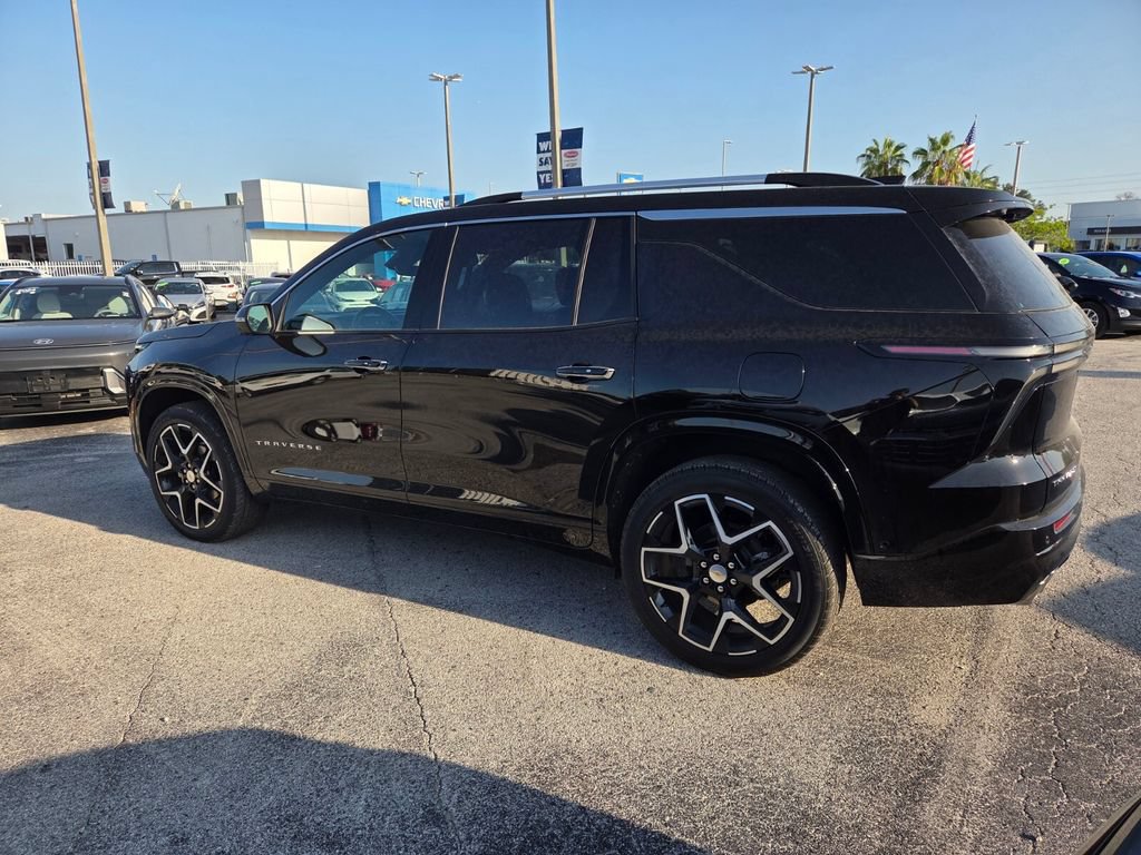 Used 2026 Chevrolet Traverse High Country w/ LPO, Floor Liner Package FWD image 12