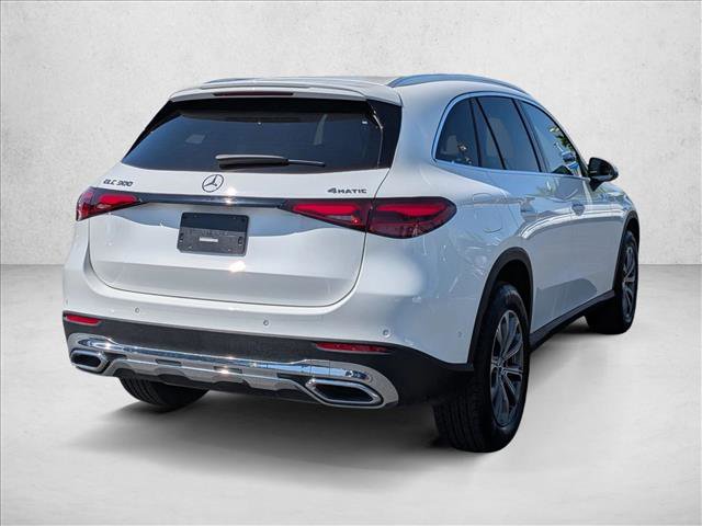 Used 2026 Mercedes-Benz GLC 300 4MATIC image 5