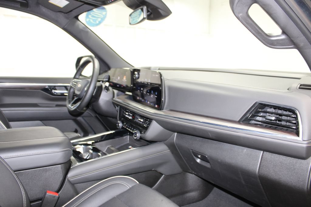 Used 2025 Chevrolet Tahoe Premier RWD image 27