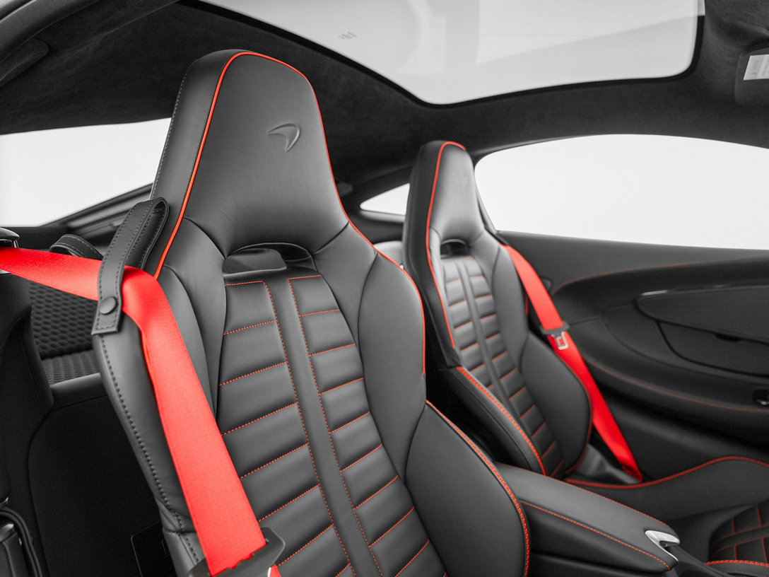 New 2026 McLaren GTS RWD image 23