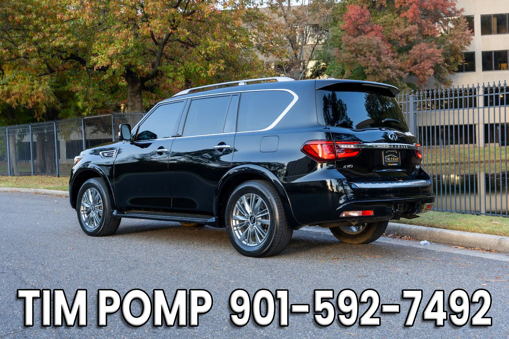 Used 2021 INFINITI QX80 Luxe w/ Cargo Package image 9