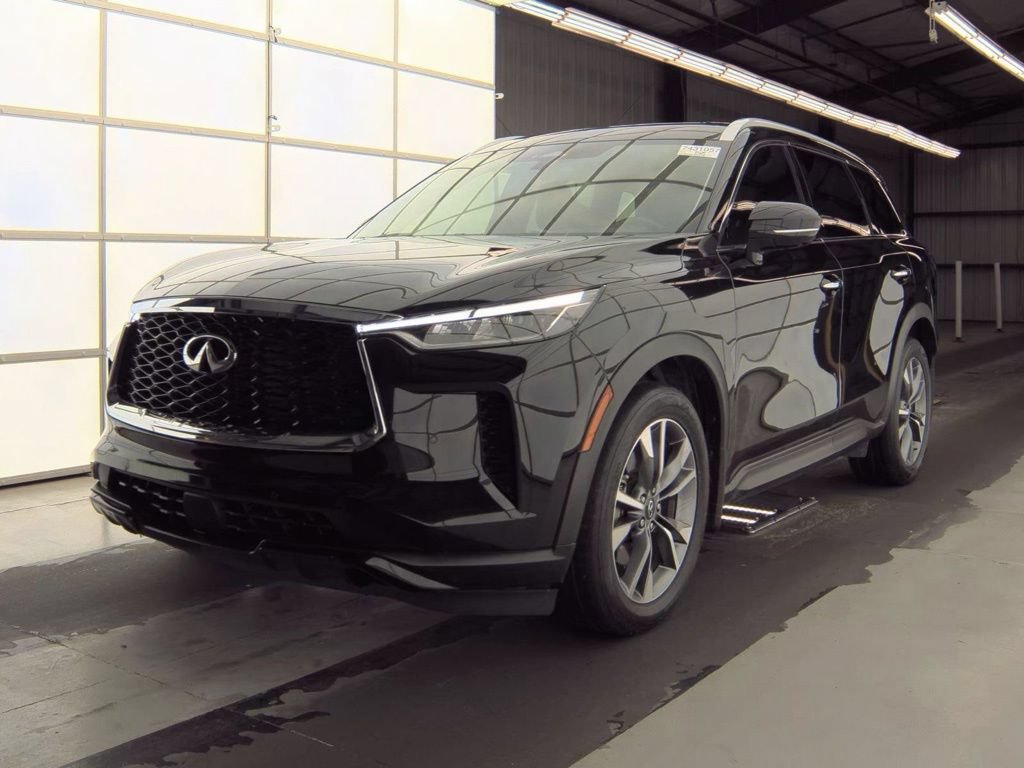 Certified 2023 INFINITI QX60 Luxe