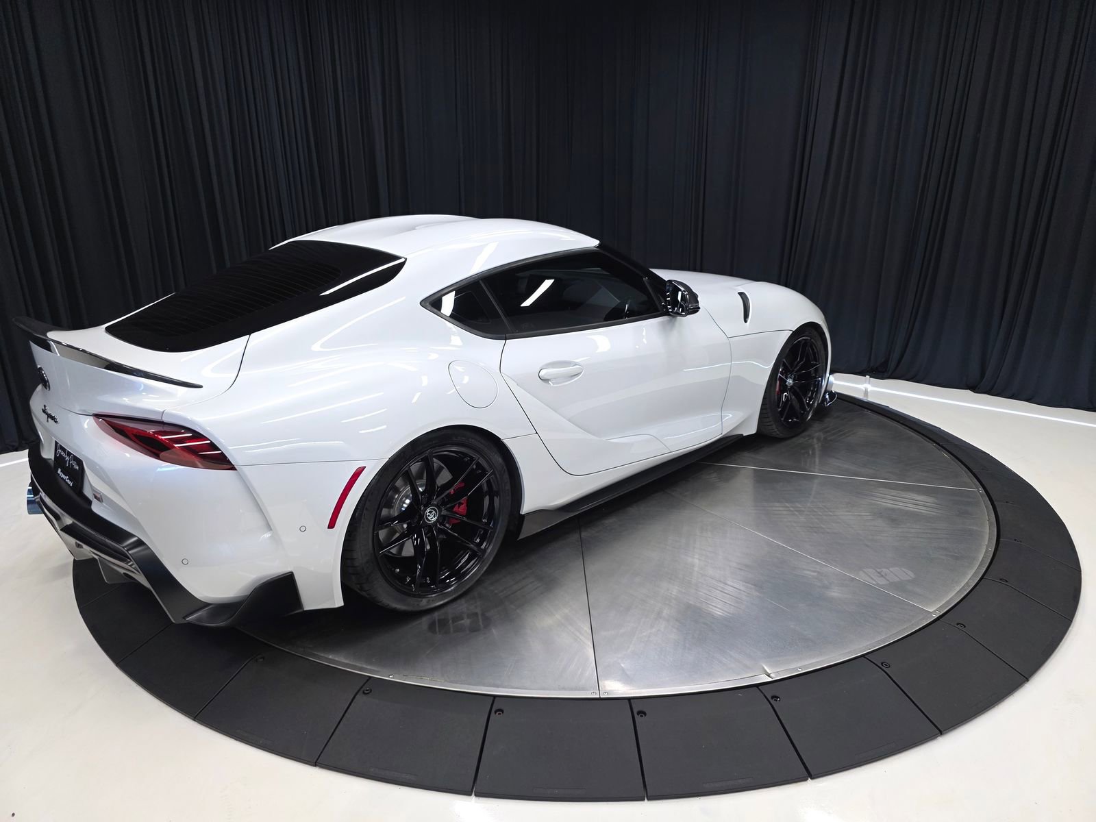Used 2021 Toyota Supra Premium w/ Driver Assist Package RWD image 16