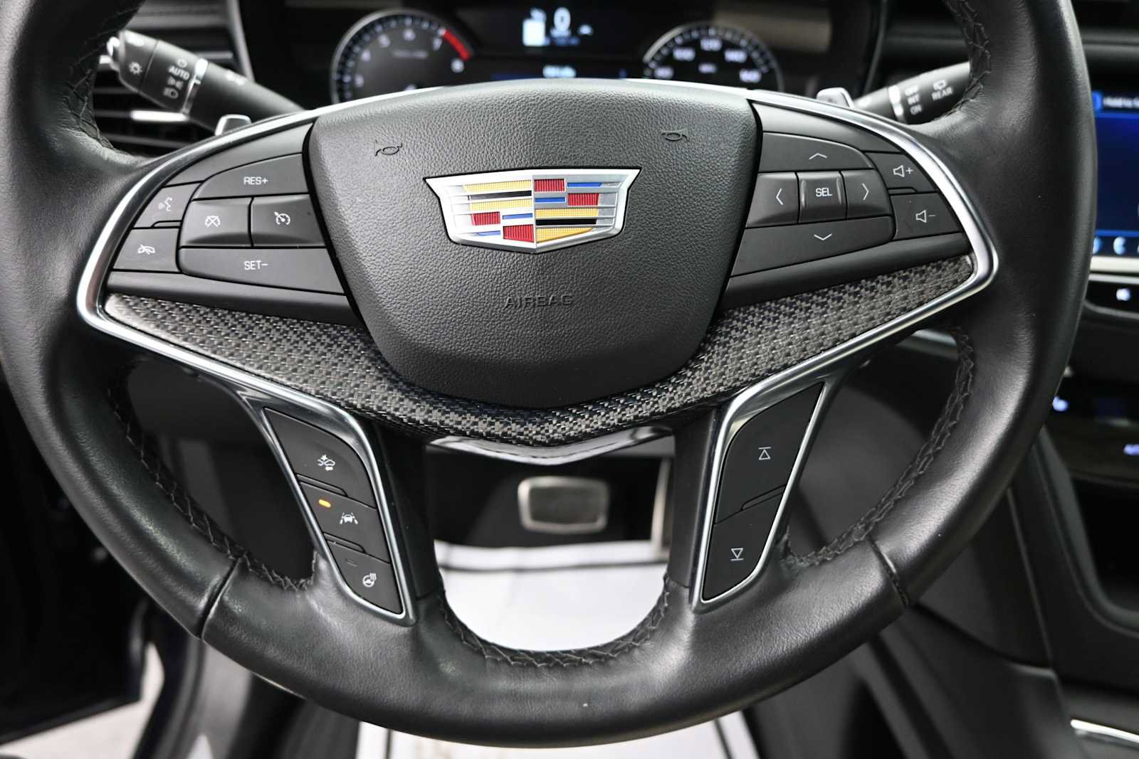 Used 2022 Cadillac XT5 Sportv AWD/4WD image 11