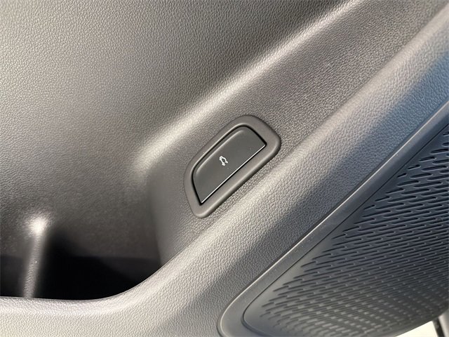 New 2026 Chevrolet Traverse LT w/ Sun and Wheel Package image 25