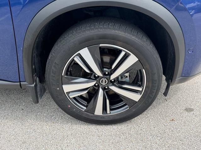 Used 2021 Nissan Rogue Platinum FWD image 21