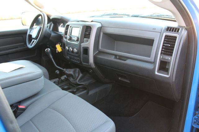 Used 2014 RAM 2500 Tradesman w/ Chrome Appearance Group image 15
