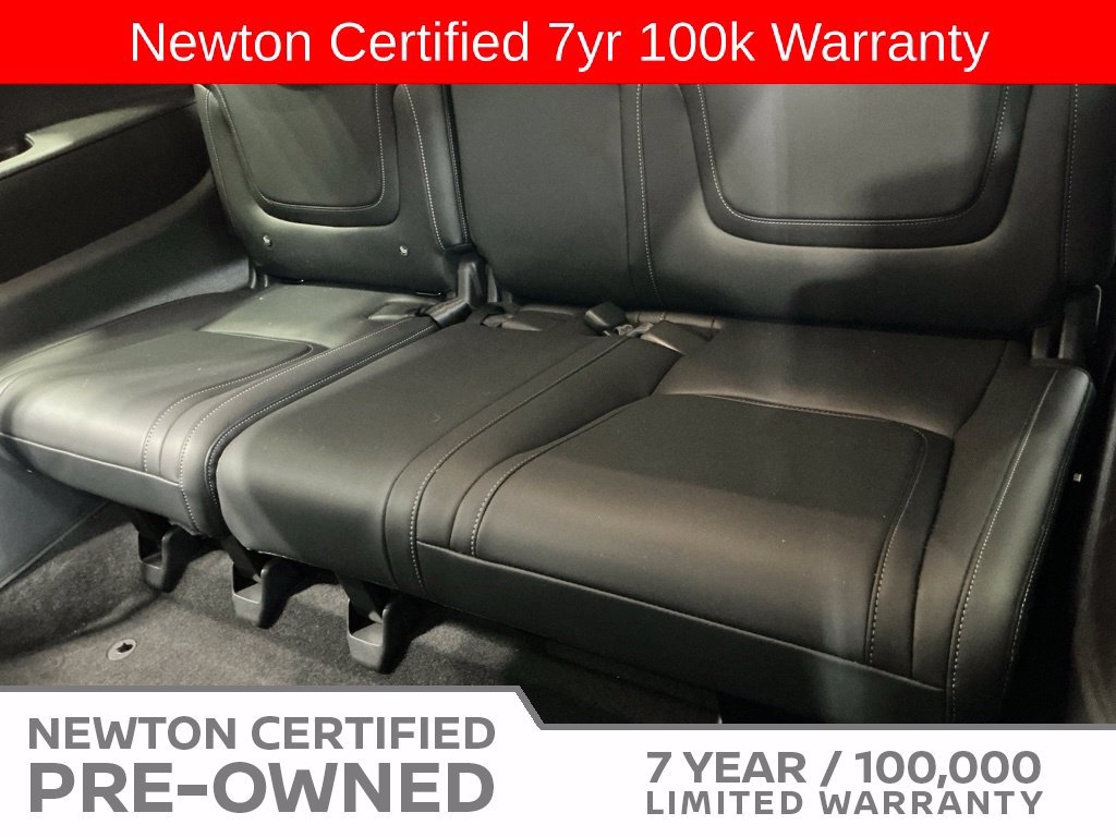 Used 2025 Nissan Armada SV RWD image 21