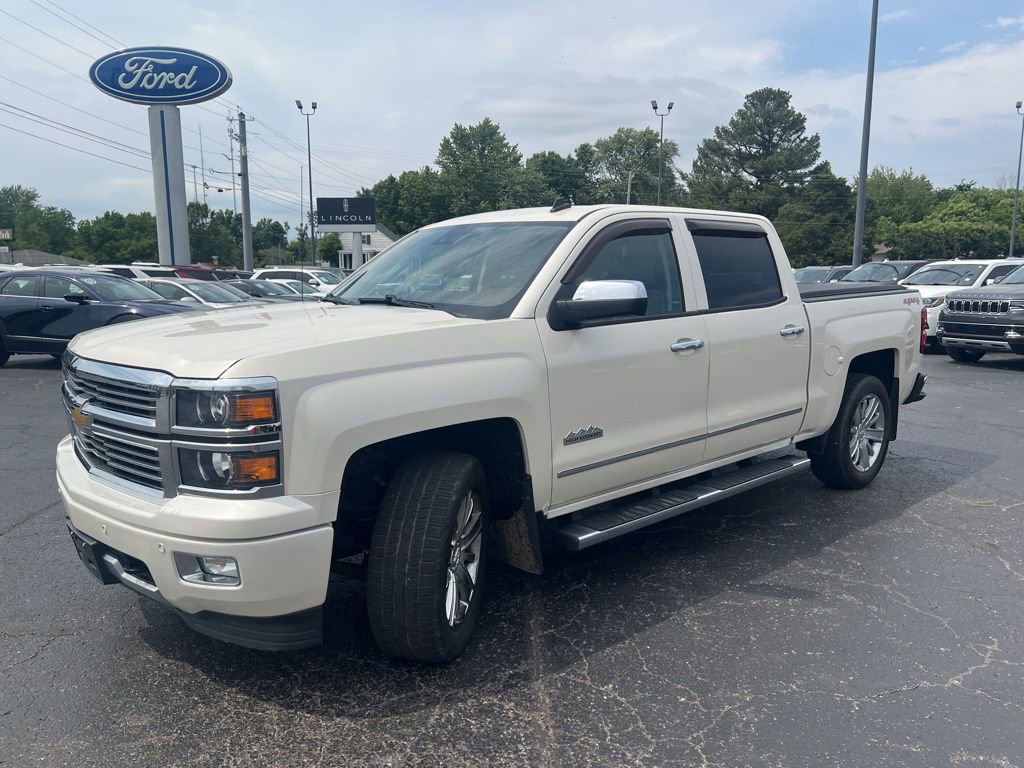 Used 2014 Chevrolet Silverado 1500 High Country w/ High Country Premium Package AWD/4WD image 6