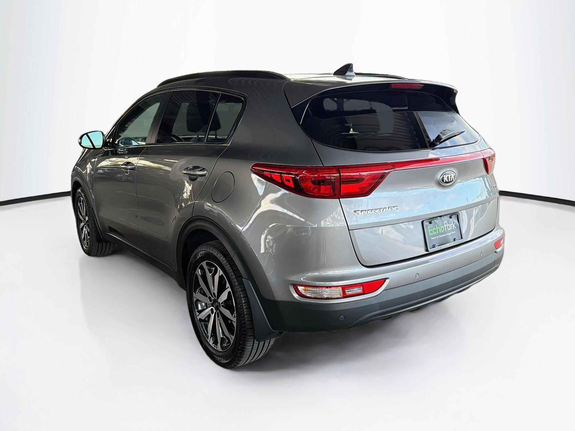 Used 2019 Kia Sportage EX w/ Option Group 040 AWD/4WD image 5