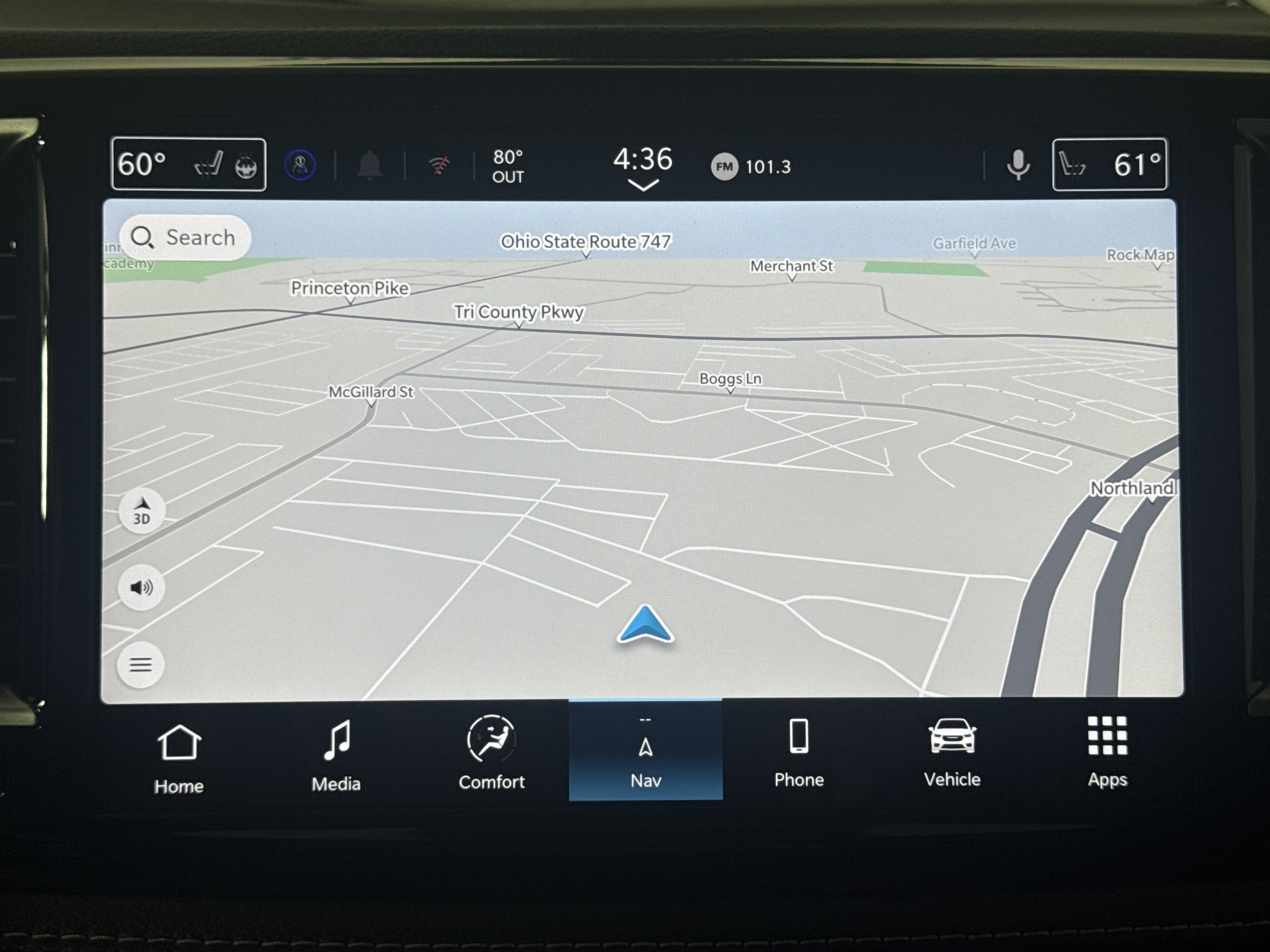 New 2027 Chrysler Pacifica Limited FWD image 22
