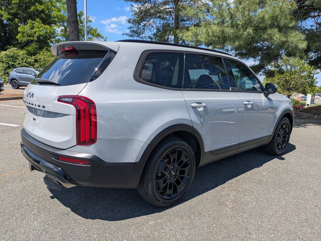 Used 2022 Kia Telluride SX w/ SX Prestige Package AWD/4WD image 4