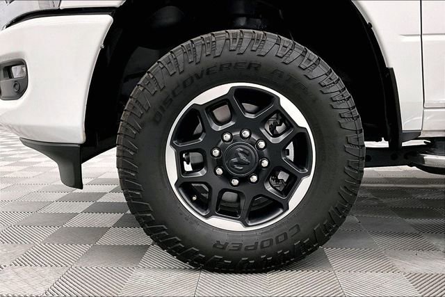 Used 2026 RAM 2500 Laramie AWD/4WD image 10