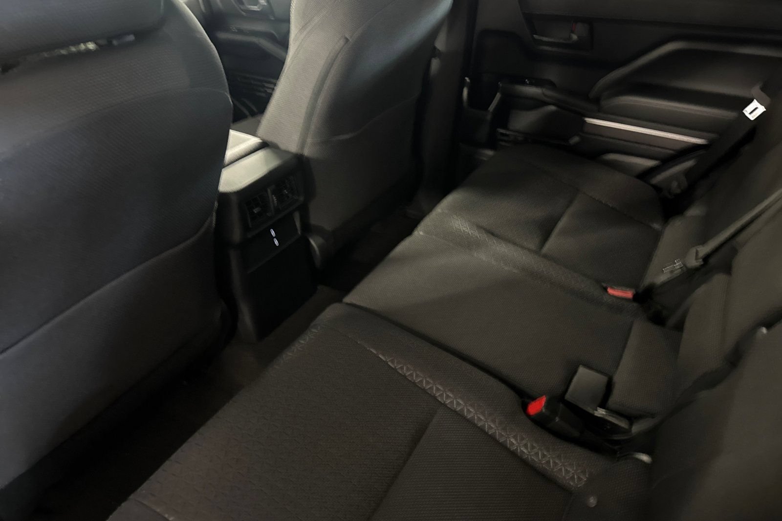 New 2026 Toyota 4Runner SR5 AWD/4WD image 13