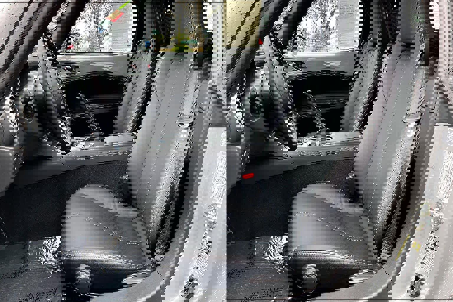 Used 2025 MAZDA MX-5 Miata Grand Touring w/ Weather Package image 6