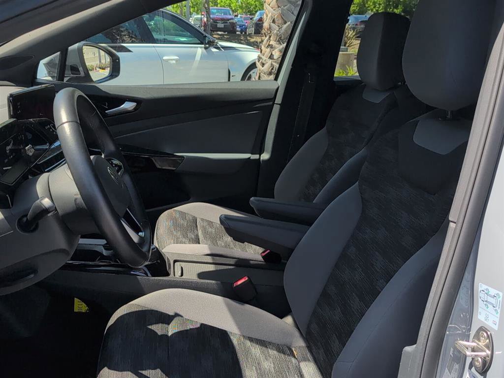 Used 2022 Volkswagen ID.4 Pro AWD/4WD image 18
