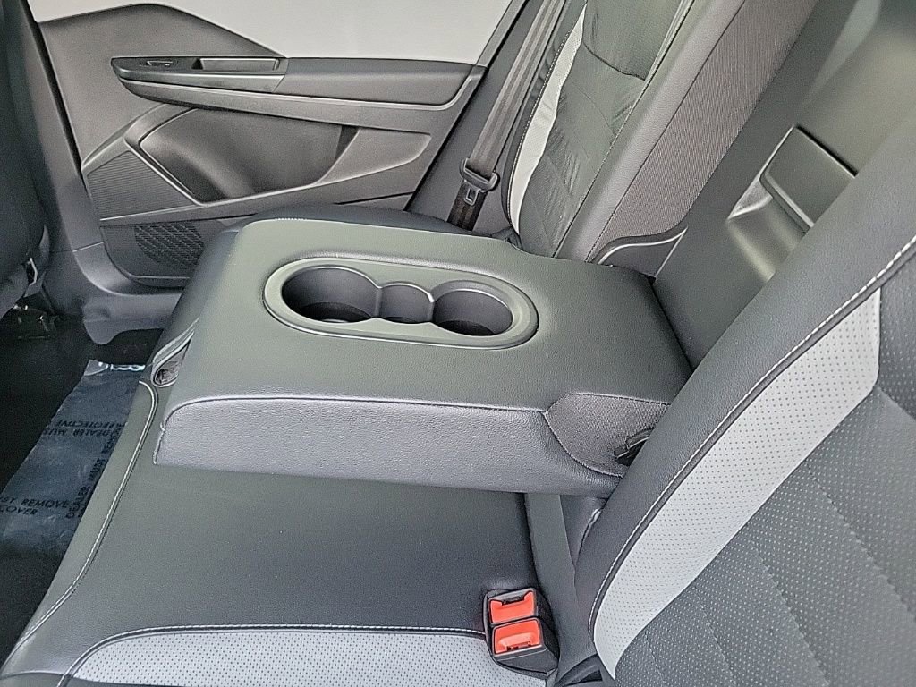 Used 2022 Volkswagen Taos SEL w/ Panoramic Sunroof Package image 16