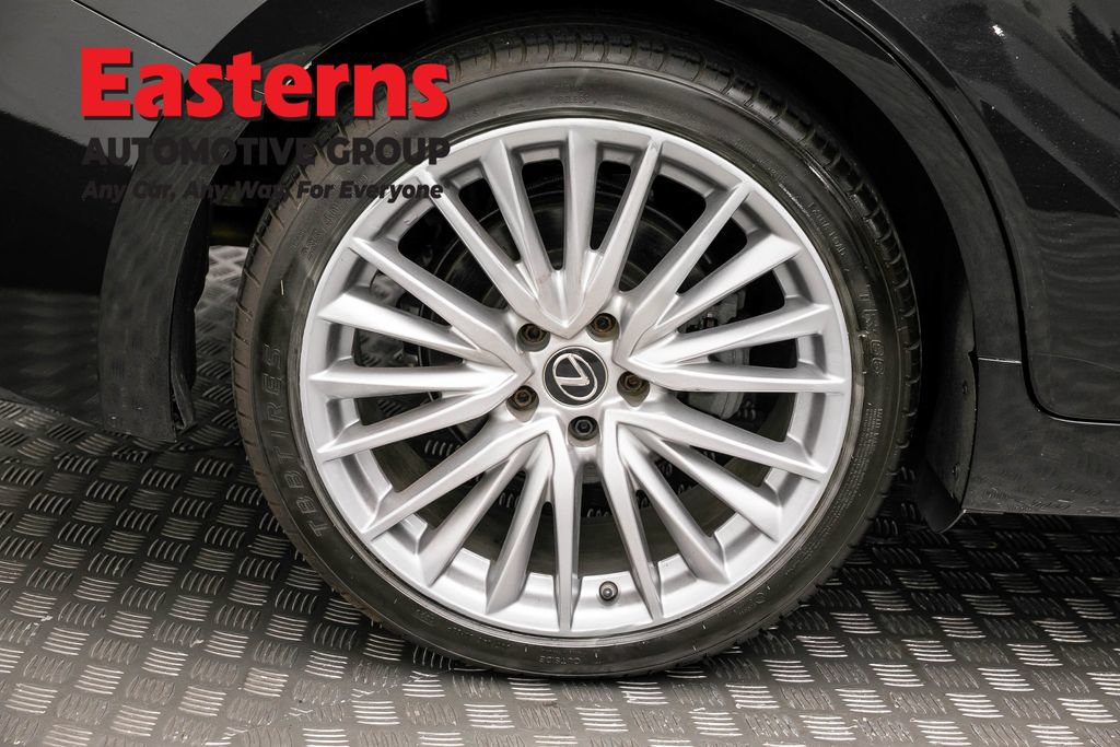 Used 2022 Lexus IS 300 AWD w/ Premium Package image 31