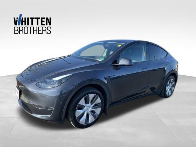 Used 2024 Tesla Model Y Long Range video 1