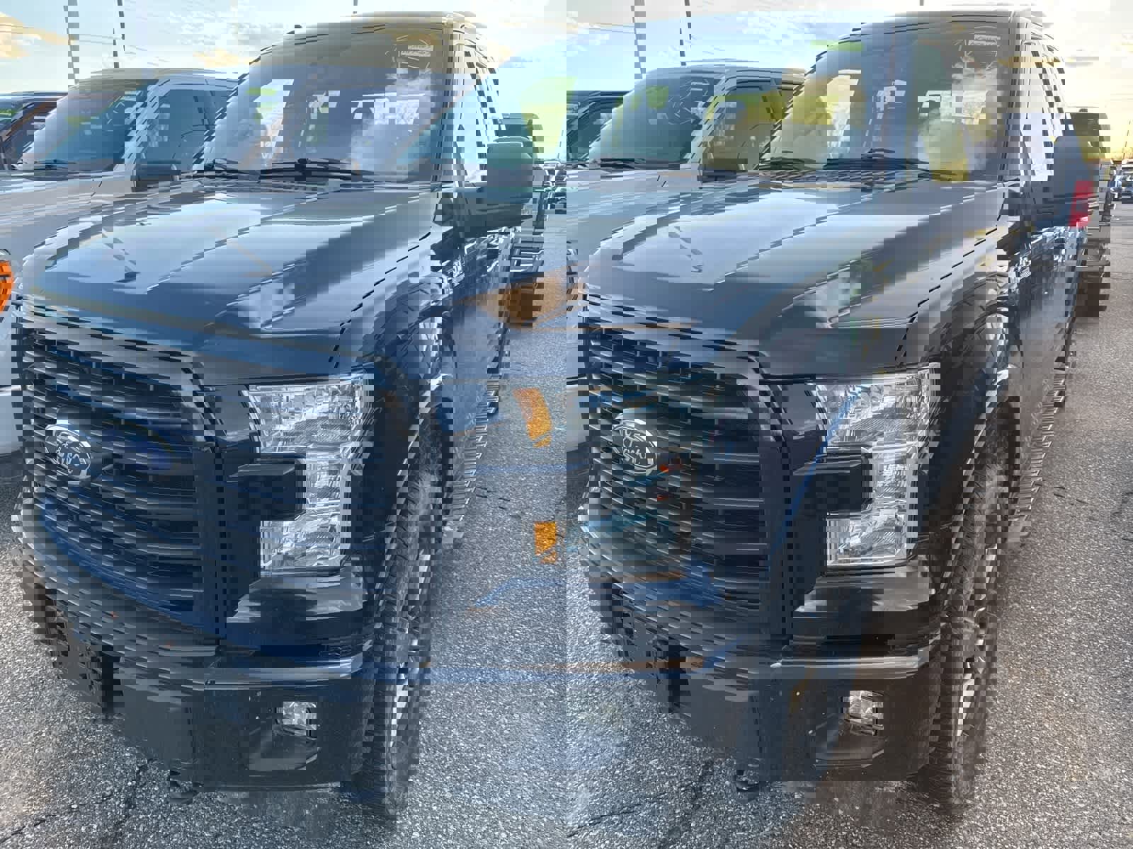 Used 2017 Ford F150 XLT w/ Equipment Group 302A Luxury image 26