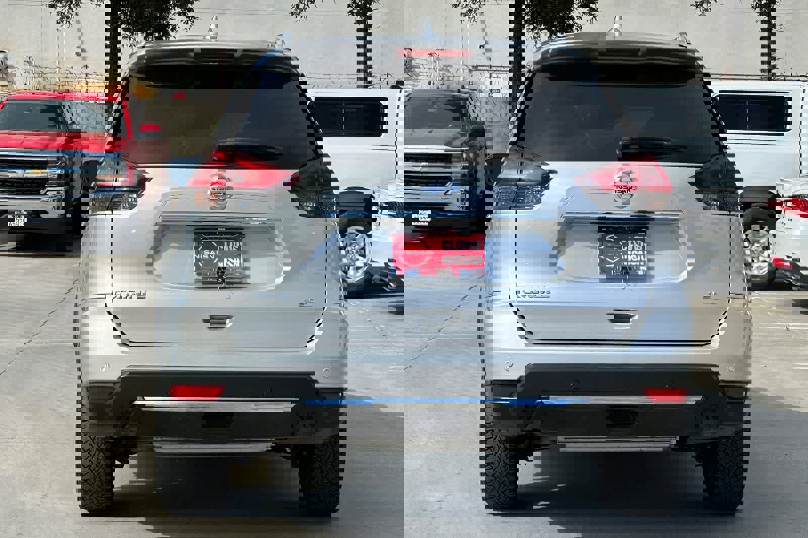 Used 2020 Nissan Rogue SL image 8