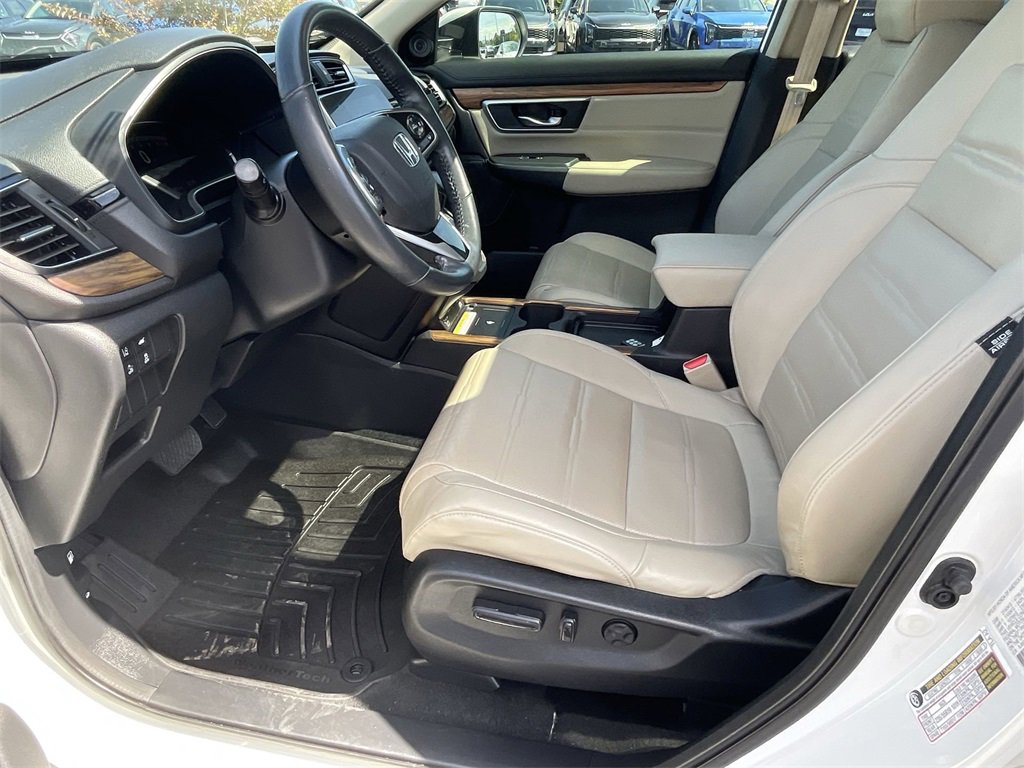 Used 2020 Honda CR-V Touring image 9