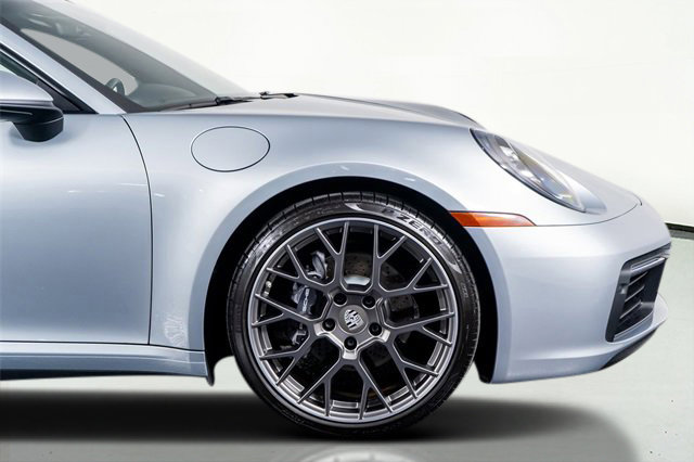 Used 2021 Porsche 911 Carrera image 7