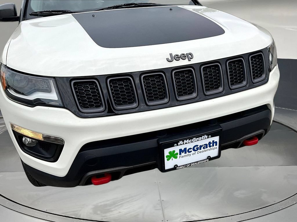 Used 2018 Jeep Compass Trailhawk w/ Leather Interior Group AWD/4WD image 36