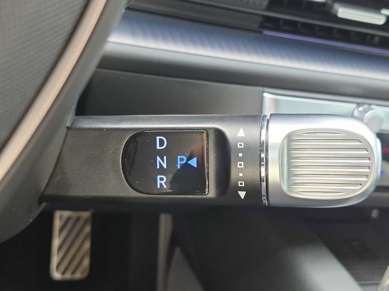 Certified 2023 Hyundai Ioniq 6 Limited AWD/4WD image 32