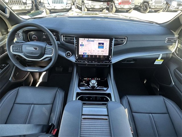 New 2025 Jeep Wagoneer 4WD image 3